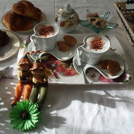 B&B A Casa Di Grazia 那不勒斯 外观 照片