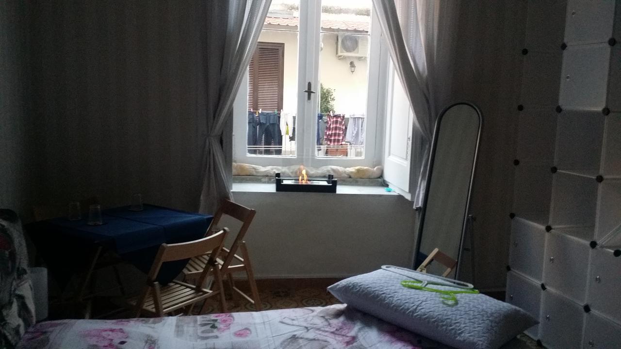 B&B A Casa Di Grazia 那不勒斯 外观 照片